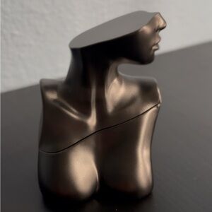 Silhouette Design Perfume Box